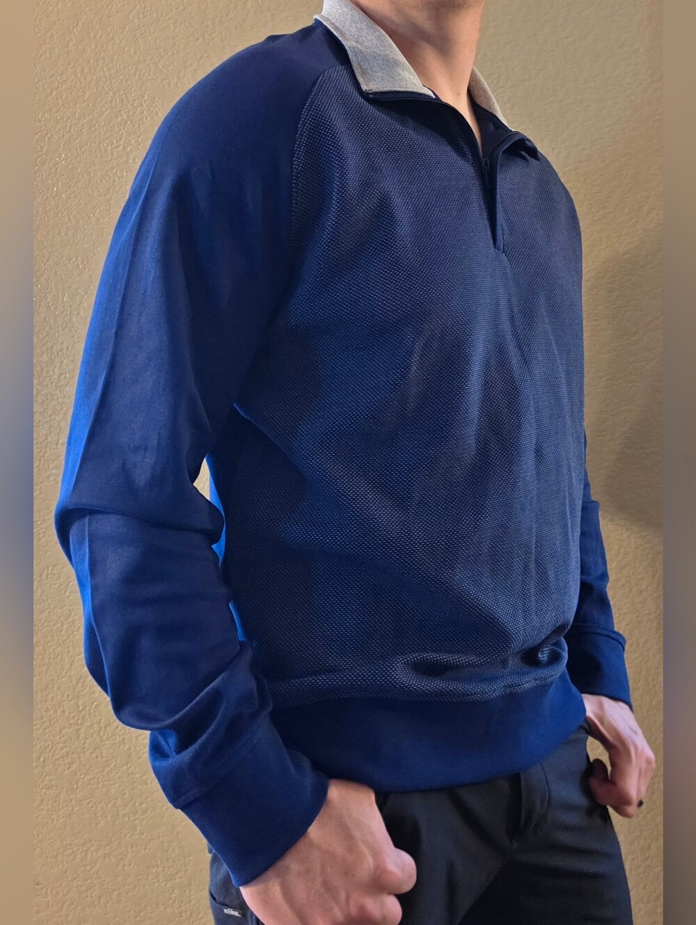 NWT St. John's Bay Performance Mens Mock Neck Long Sleeve Quarter-Zip Pullover - Picture 2 of 9